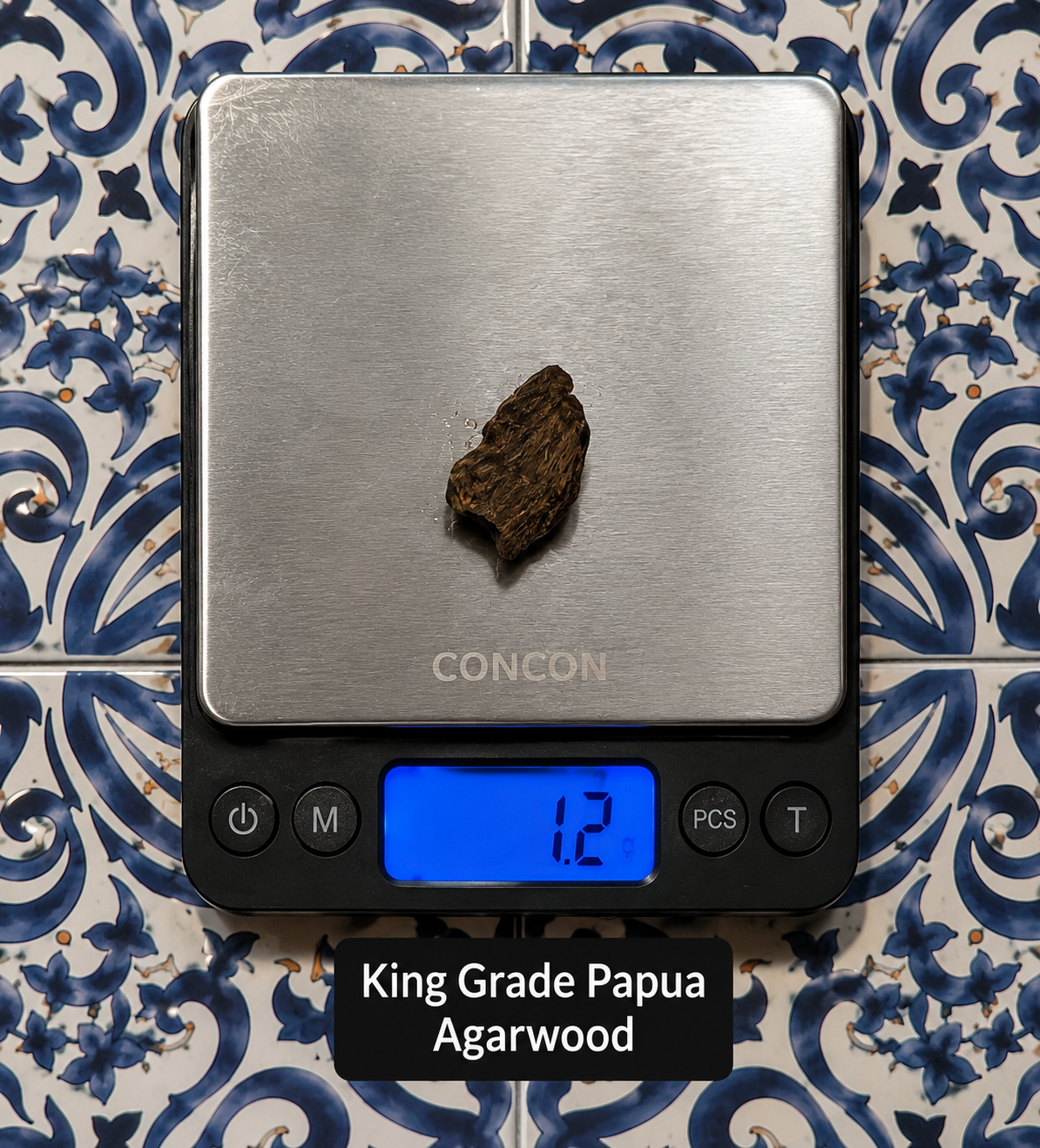 King Grade Papua Agarwood - 1.2g specimen