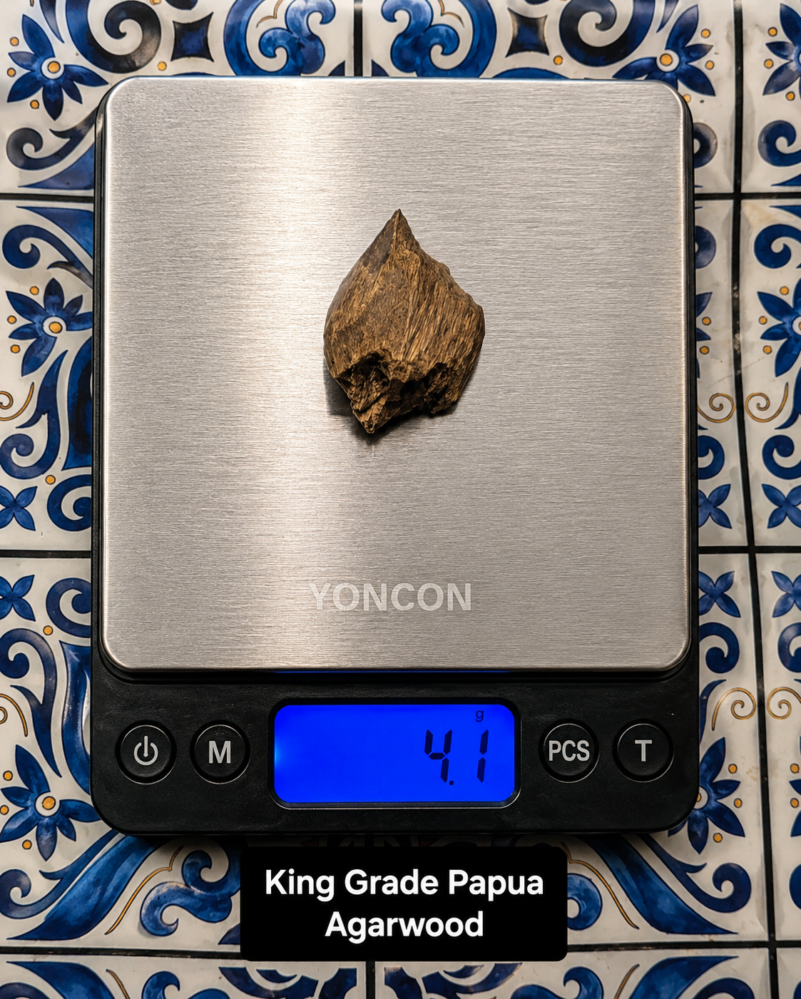 King Grade Papua Agarwood - 4.1g specimen