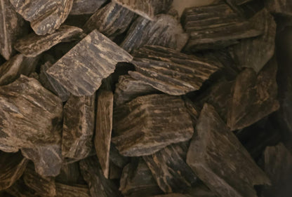 Oud Azraq Agarwood